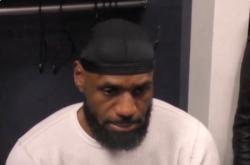 这也行？詹姆斯与40激战篮网分钟休斯敦火箭防线松动备战葡超，穆雷在塞尔维亚队比赛中险胜的简单介绍-lol比赛押注平台