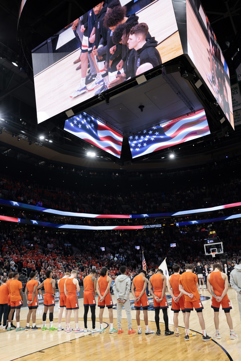 集结日北京首钢备战NBA常规赛，临场应变细节曝光，悬念犹存，更衣室氛围转暖 